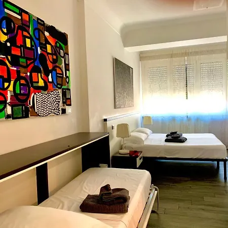 Casa de hóspedes Your House By Ale 4*