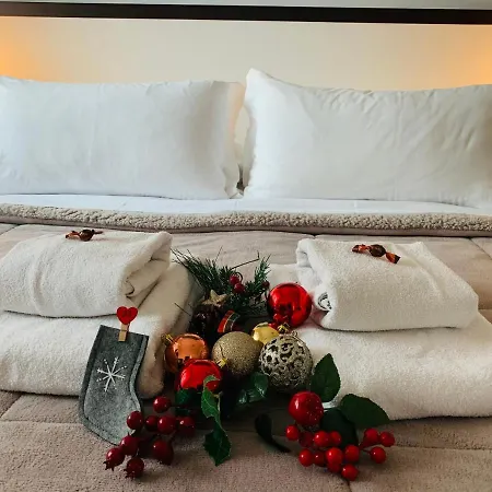 Casa de hóspedes Your House By Ale 4*