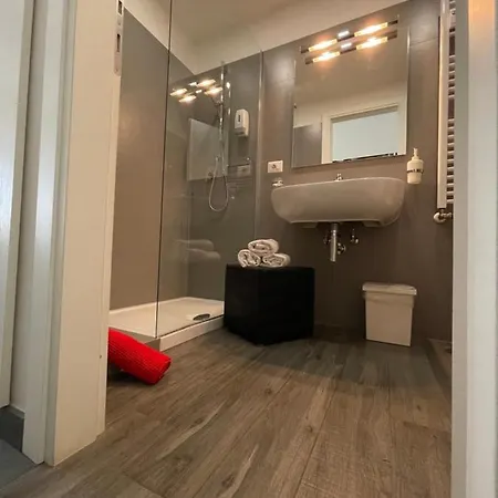 Casa de hóspedes Your House By Ale 4*