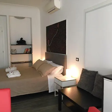 Casa de hóspedes Your House By Ale Roma