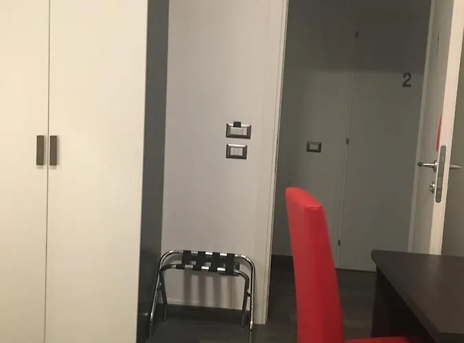 Your House By Ale 4* روما