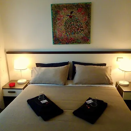 Your House Guest house 3*